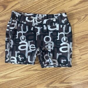 Under Armor athletic shorts size medium